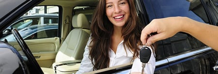 Women buying new car