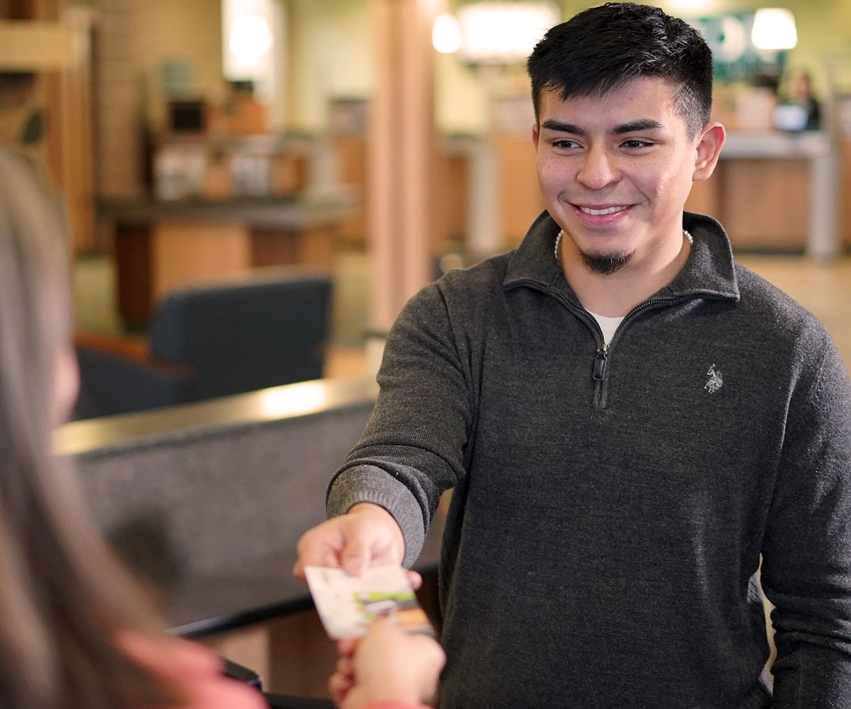 juan-and-kate-1320x1100